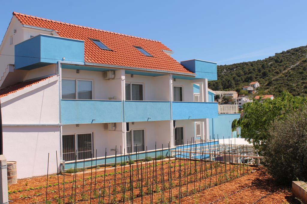 Apartments Yerkovic มารีนา ภายนอก รูปภาพ
