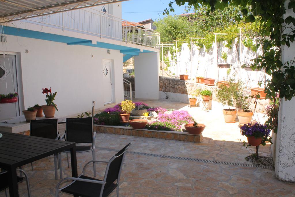 Apartments Yerkovic มารีนา ภายนอก รูปภาพ